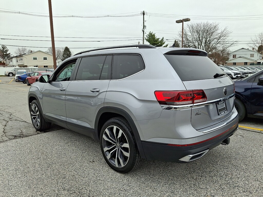2022 Volkswagen Atlas V6 SE Technology photo 4