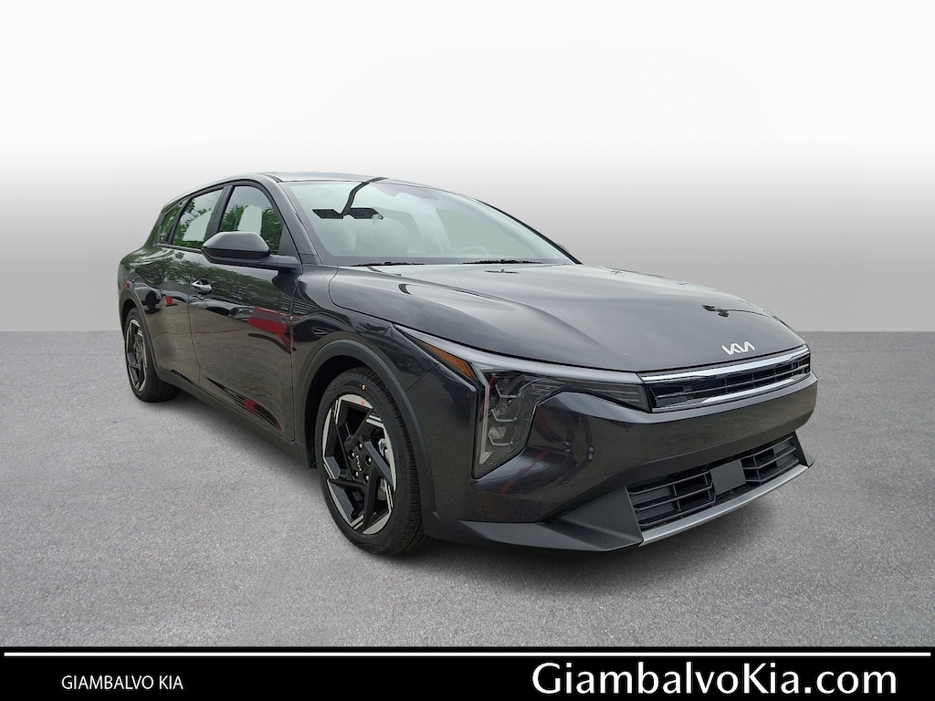 New 2026 Kia K4 EX Hatchback