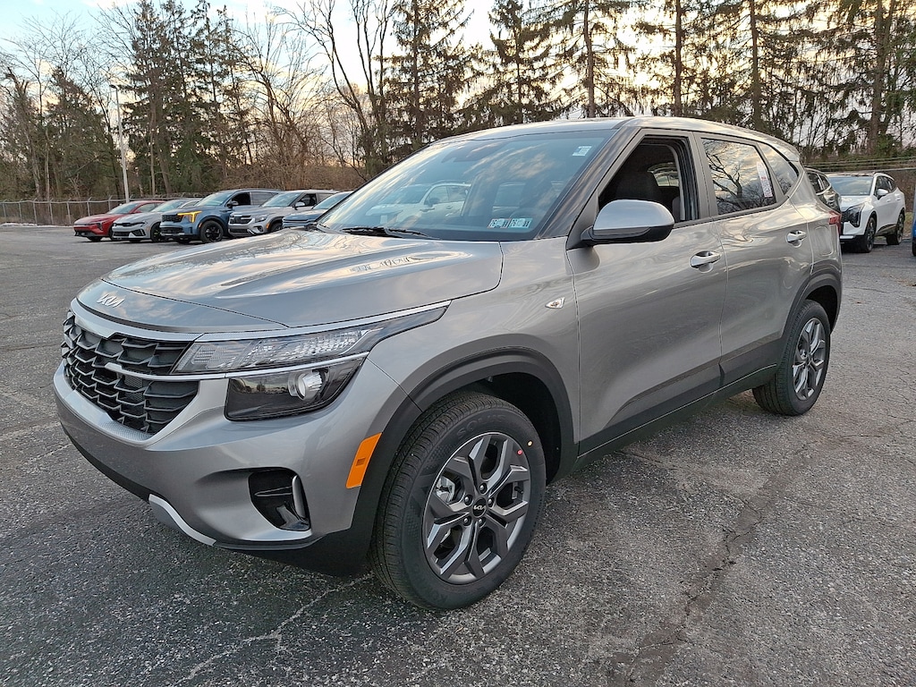 New 2026 Kia Seltos LX Sport Utility