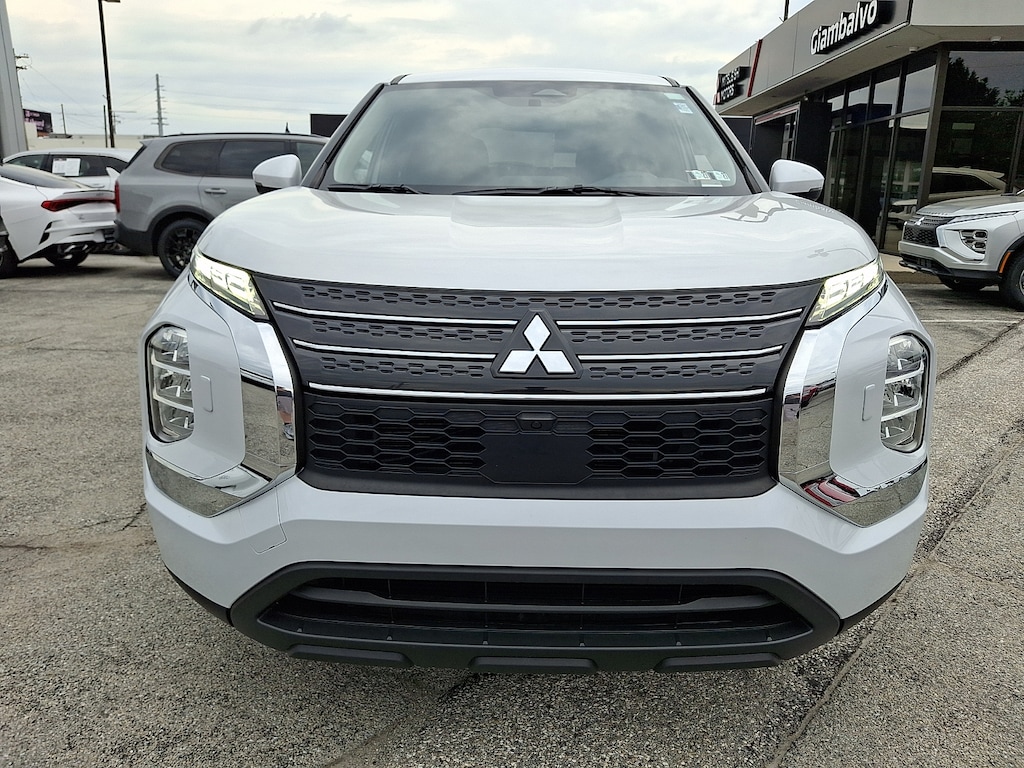 Certified 2022 Mitsubishi Outlander ES 2.5 S-AWC Sport Utility