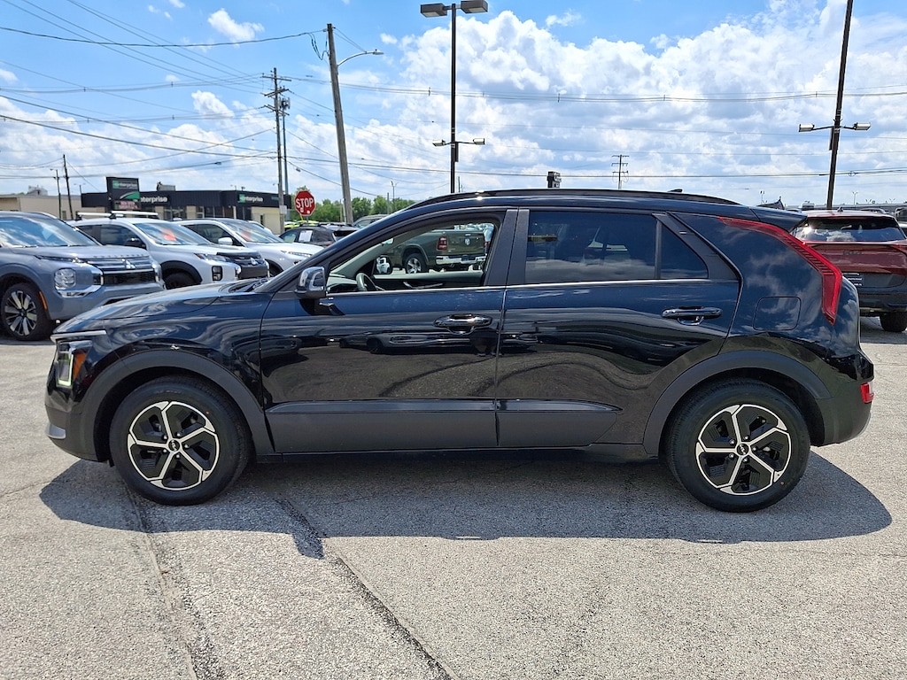 Certified 2023 Kia Niro EX Sport Utility