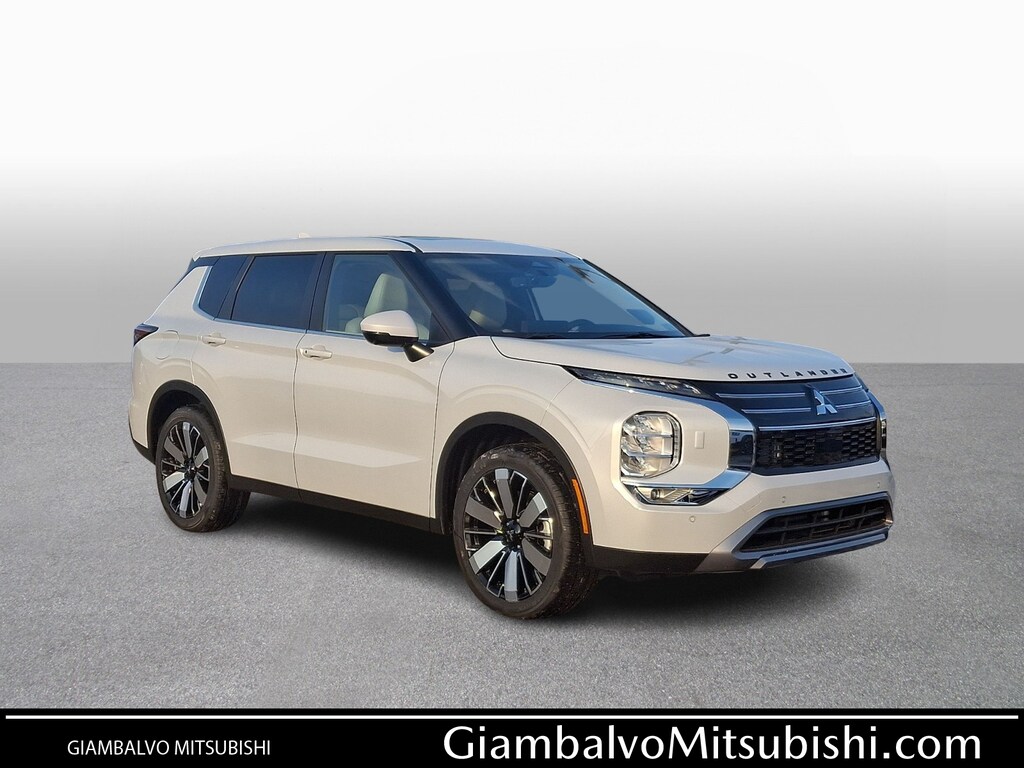 New 2026 Mitsubishi Outlander LE 2.5 S-AWC Sport Utility