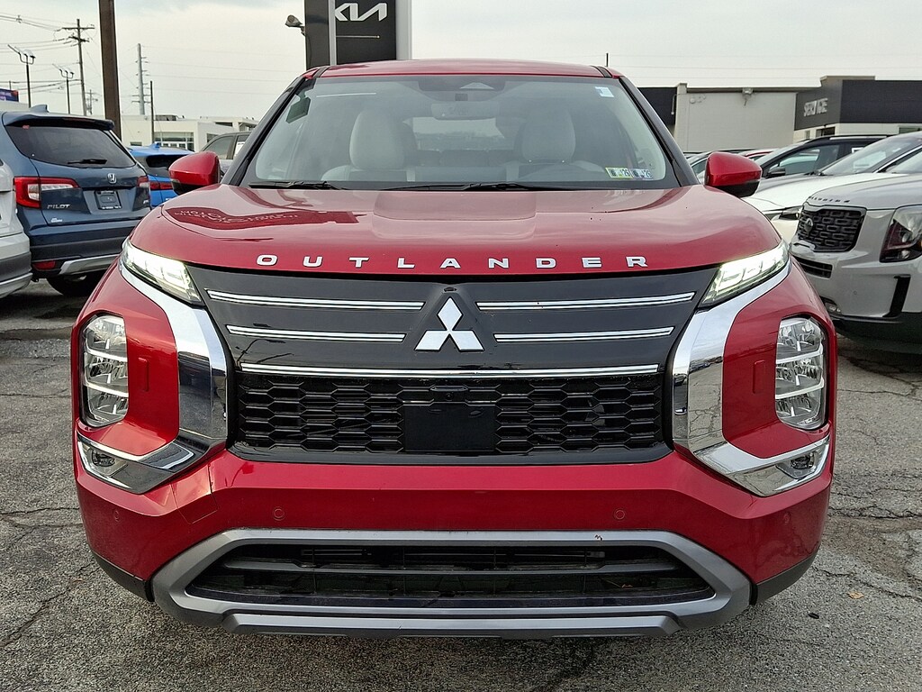 New 2025 Mitsubishi Outlander SE 2.5 S-AWC Sport Utility