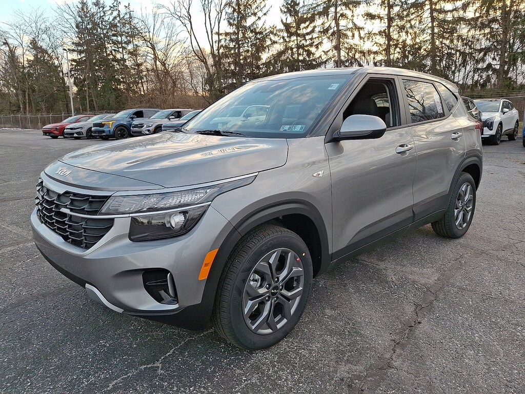 New 2026 Kia Seltos LX Sport Utility