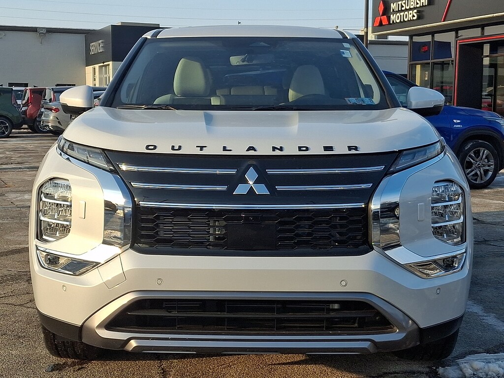 New 2026 Mitsubishi Outlander LE 2.5 S-AWC Sport Utility