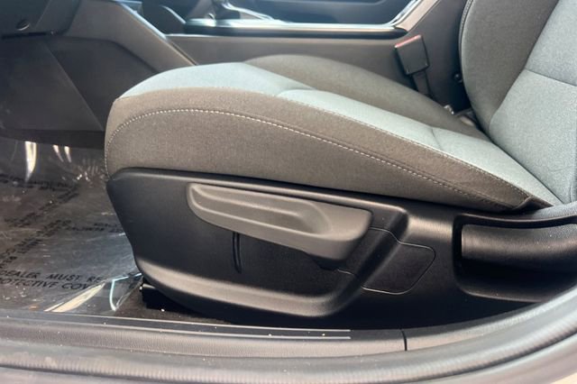 2025 Kia K4 LXS - Photo 13