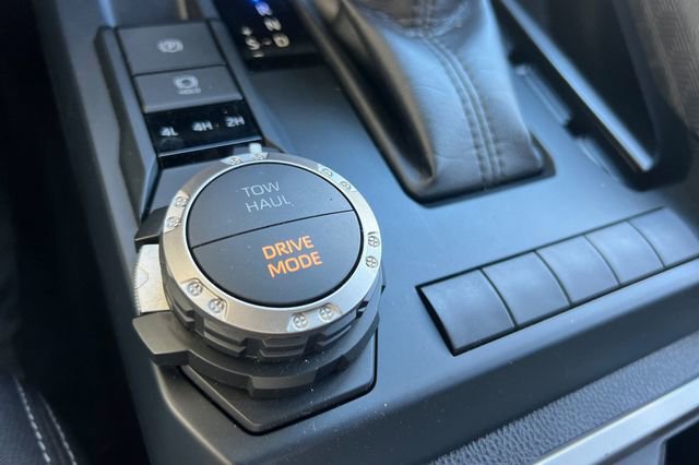 2025 Toyota Tacoma TRD Sport - Photo 38