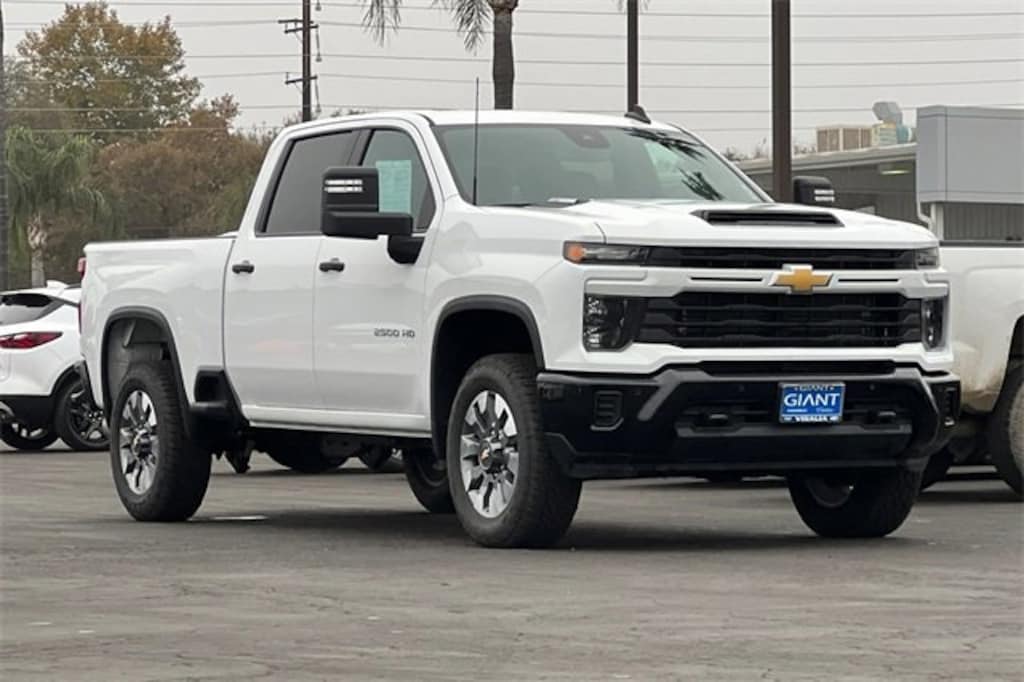Used 2025 Chevrolet Silverado 2500 HD Custom Truck