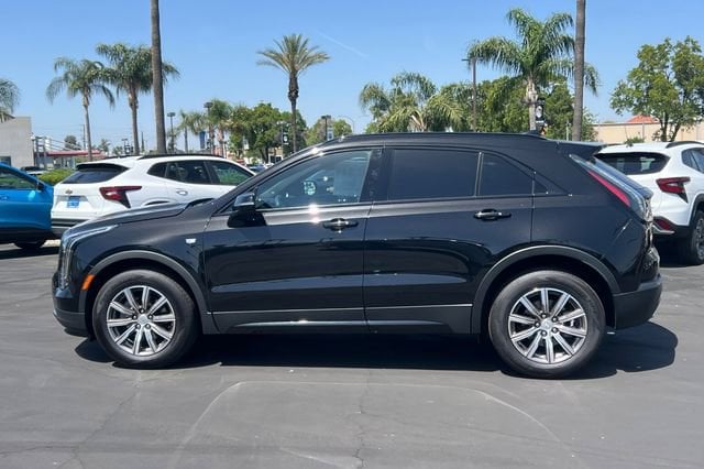 2023 Cadillac XT4 Sport - Photo 7