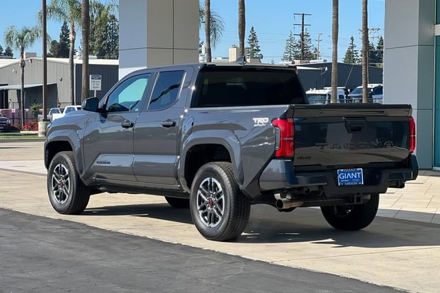 2025 Toyota Tacoma TRD Sport - Photo 6