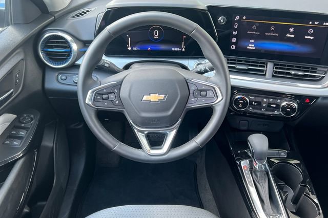 2025 Chevrolet Trax LT - Photo 16