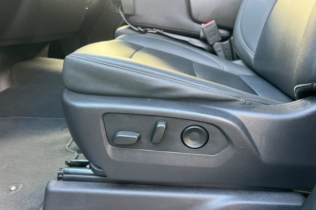 2024 GMC Sierra 1500 SLT - Photo 13