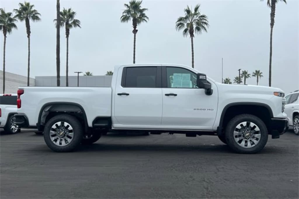 Used 2025 Chevrolet Silverado 2500 HD Custom Truck