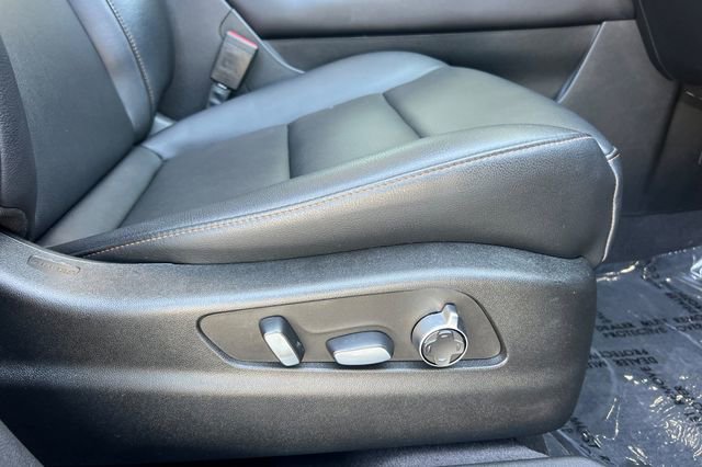 2023 Cadillac XT4 Sport - Photo 23
