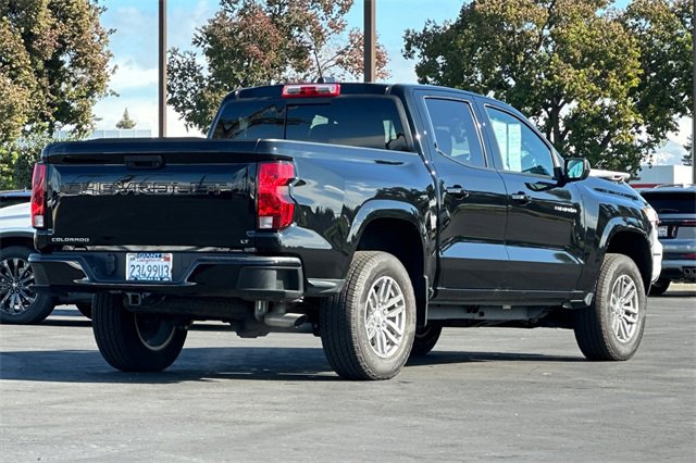 2023 Chevrolet Colorado LT photo 4
