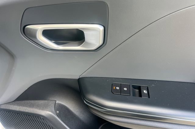2025 Kia K4 LXS - Photo 20