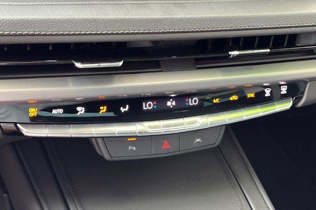 2024 Cadillac XT4 Premium Luxury - Photo 28