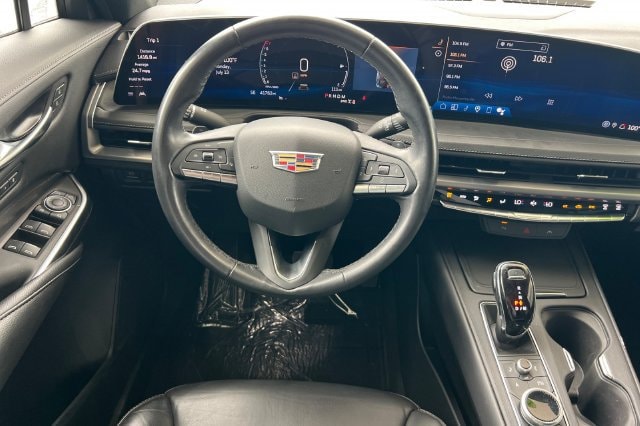 2024 Cadillac XT4 Premium Luxury - Photo 17