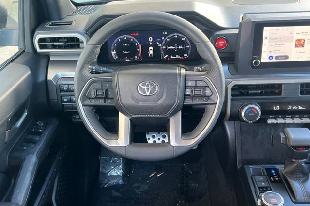 2025 Toyota Tacoma TRD Sport - Photo 16