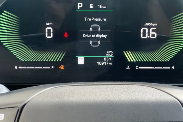 2025 Kia K4 LXS - Photo 32