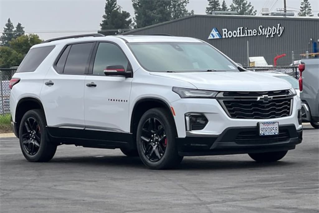 Used 2023 Chevrolet Traverse Premier SUV