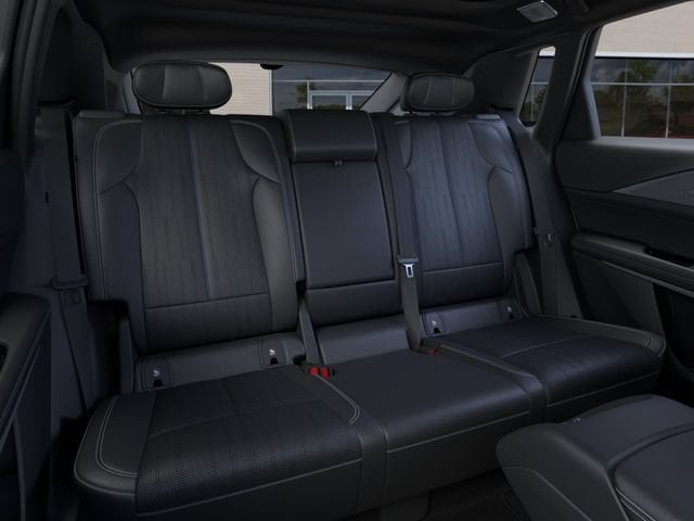 2027 Cadillac LYRIQ Premium Luxury - Photo 18