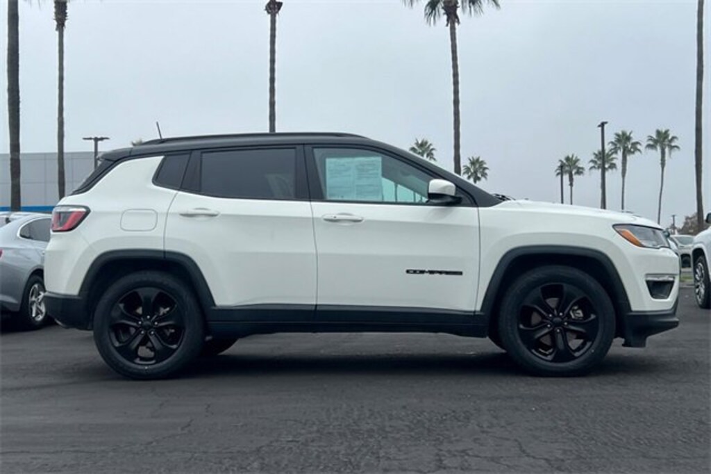 Used 2019 Jeep Compass Altitude