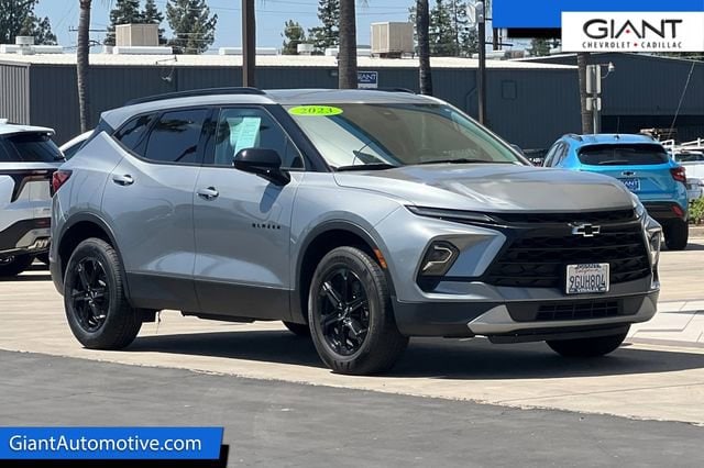 2023 Chevrolet Blazer 2.0T 2LT FWD's photo
