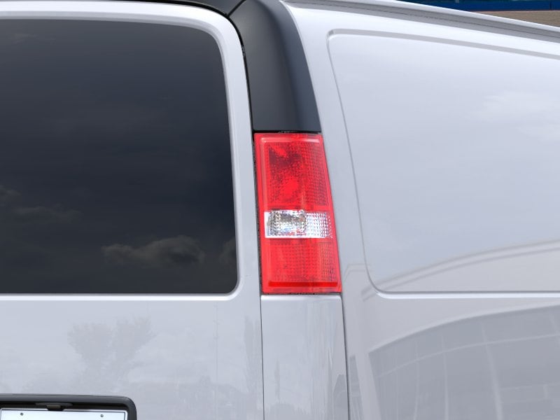 2021 Chevrolet Express Cargo Work Van - Photo 43