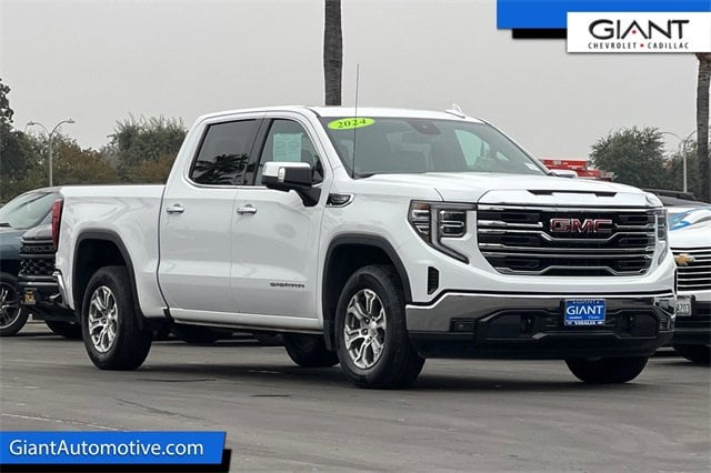 2024 GMC Sierra 1500 SLT's photo