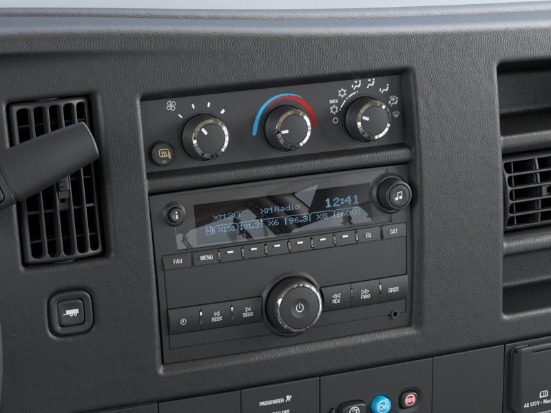 2021 Chevrolet Express Cargo Work Van - Photo 51