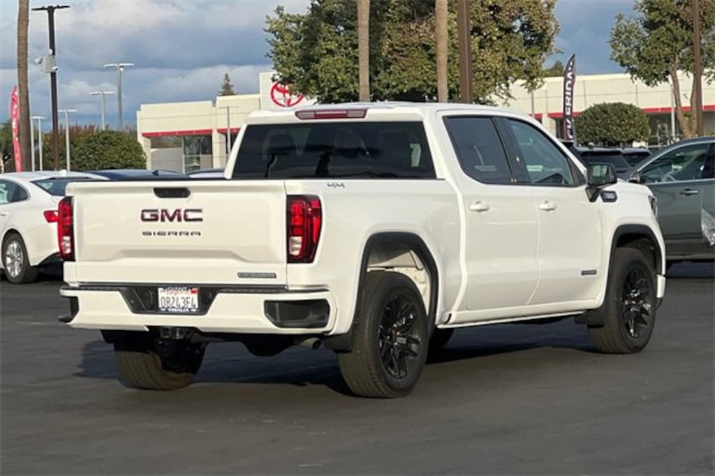 Used 2025 GMC Sierra 1500 Elevation Truck