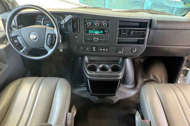 2021 Chevrolet Express Cargo Work Van - Photo 14