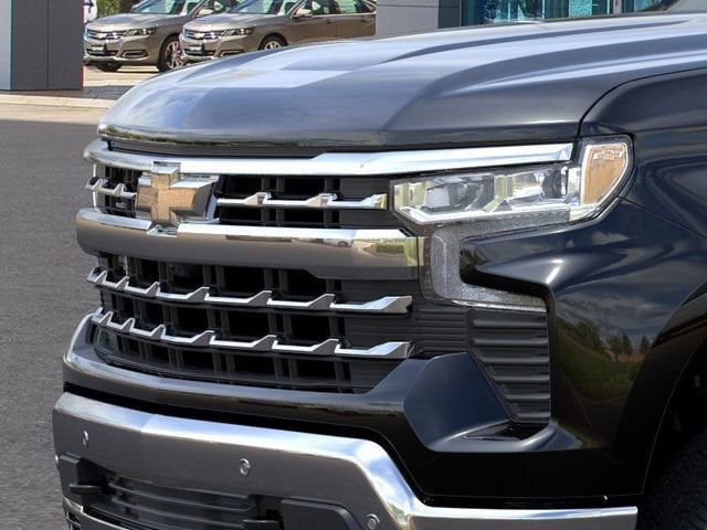 2025 Chevrolet Silverado 1500 LTZ - Photo 14