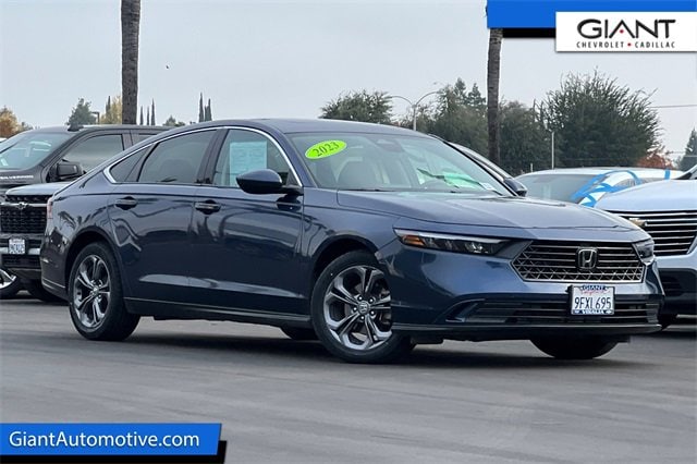 2023 Honda Accord EX's photo