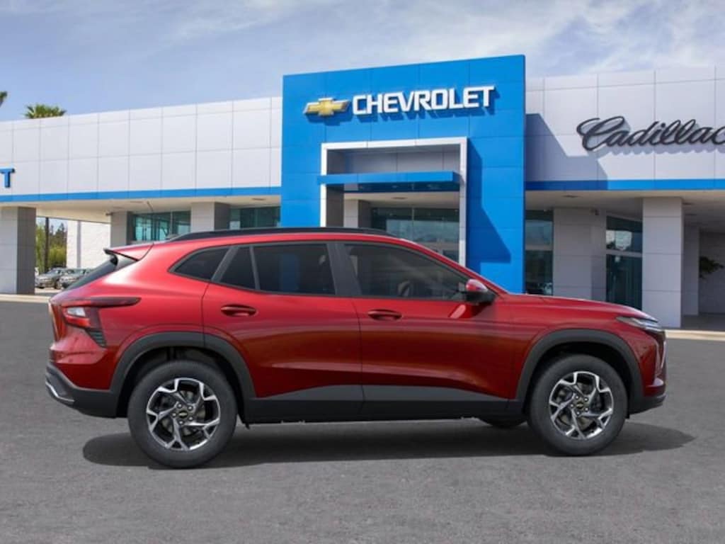 New 2026 Chevrolet Trax LT SUV