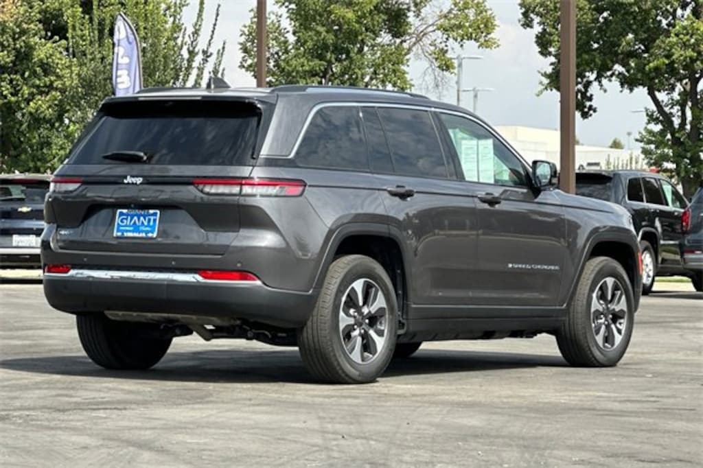 Used 2022 Jeep Grand Cherokee 4xe Base