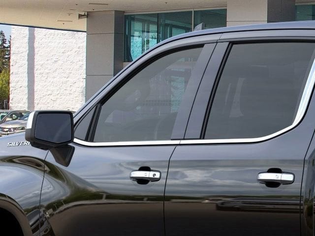 2025 Chevrolet Silverado 1500 LTZ - Photo 13