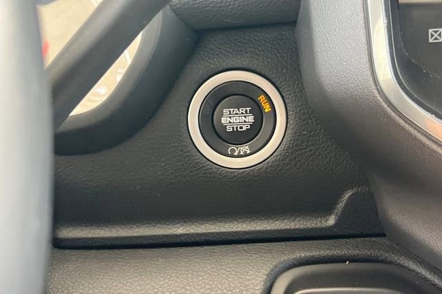 2024 RAM Ram 3500 Pickup Laramie - Photo 28