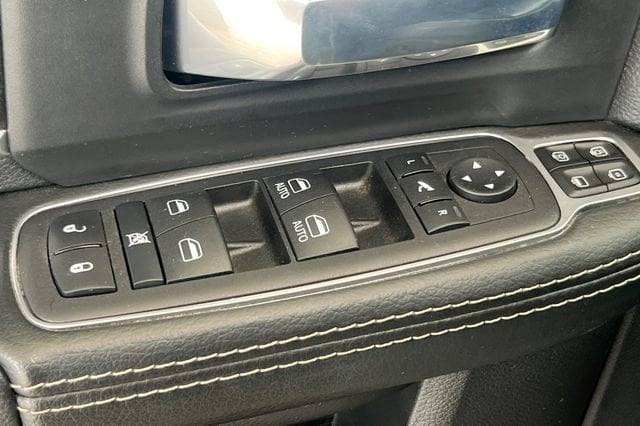 2024 RAM Ram 3500 Pickup Laramie - Photo 12
