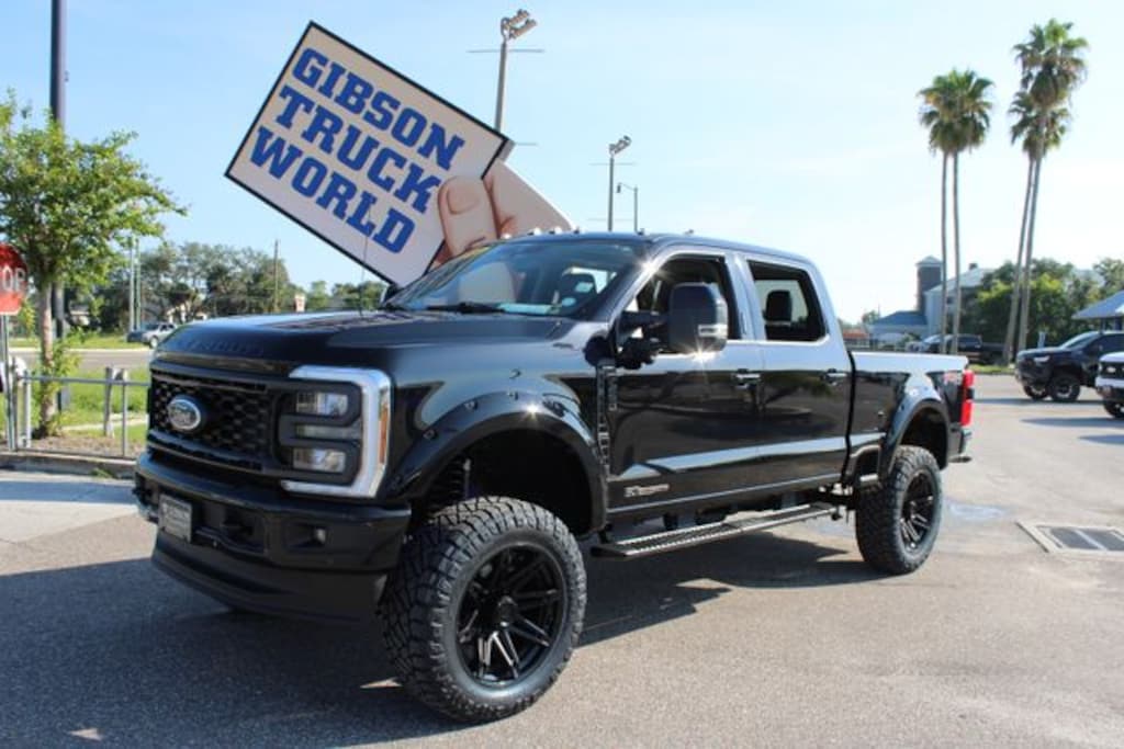 Used 2024 Ford F-250 Lariat Ultimate Crew Cab 6inch Lifted 4x4 Truck