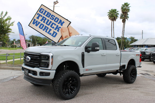 Used 2026 Ford F-250 Platinum Crew Cab 6inch Lifted 4x4 Truck for Sale near Lake Mary, FL, at Gibson Truck World