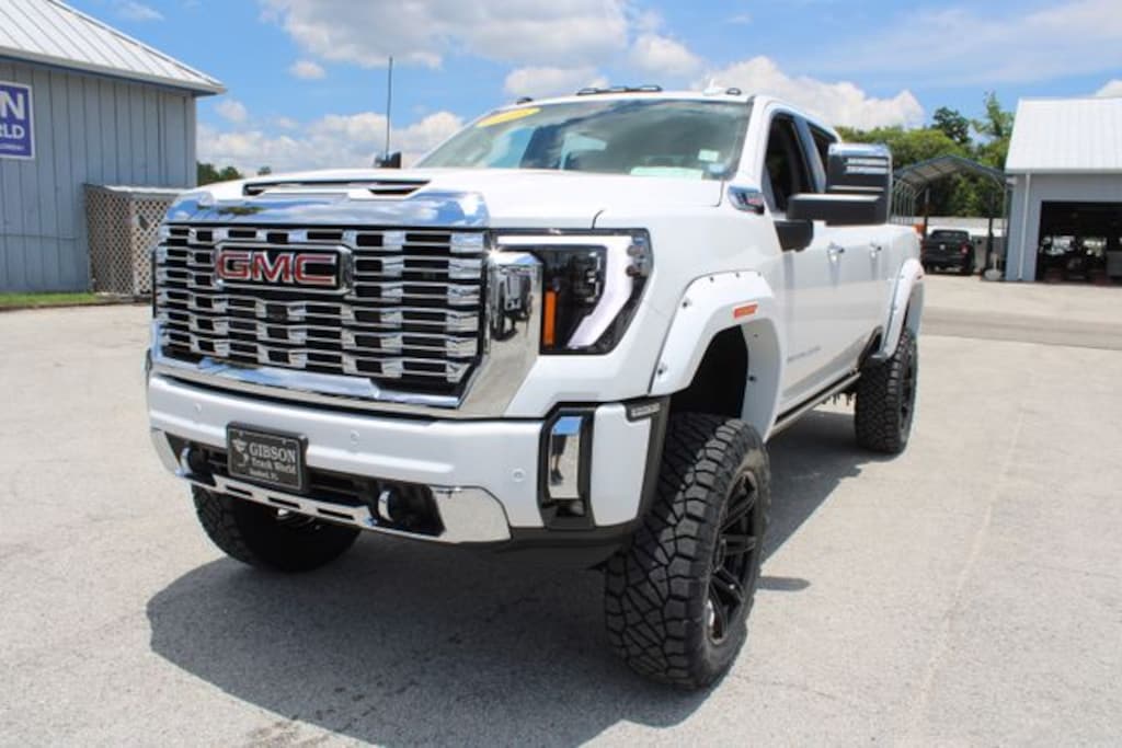 Used 2024 GMC Sierra 2500HD Denali Reserve GTW Customs 8inch Lifted 4x4 Truck