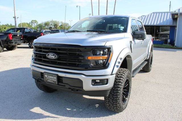 2026 Ford F-150 XLT - Photo 3