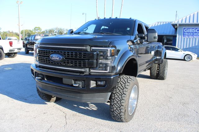 2019 Ford F-350 Platinum photo 3