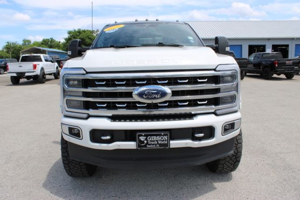 Used 2024 Ford F-250 Platinum FX4 Crew Cab 6inch Lifted 4x4 Truck