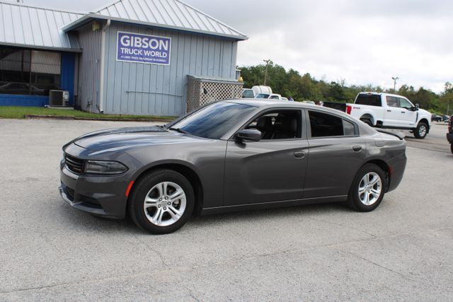 2021 Dodge Charger SXT photo 4