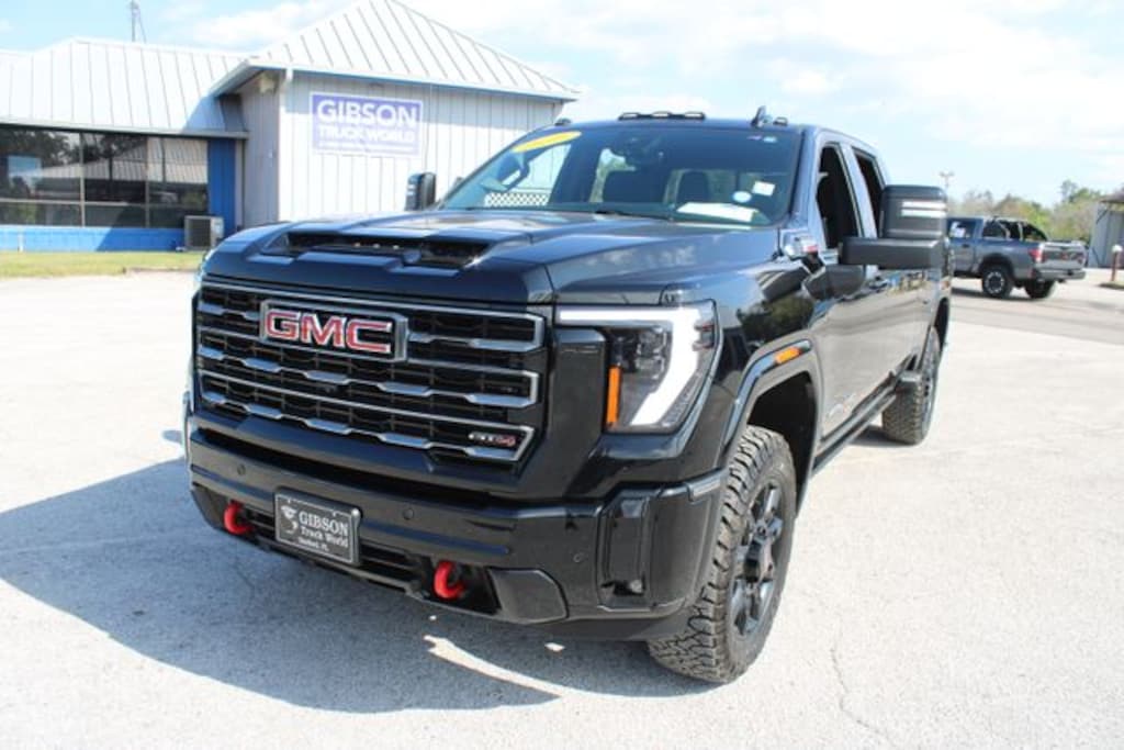 Used 2025 GMC Sierra 2500HD AT4 Crew Cab 4x4 Truck