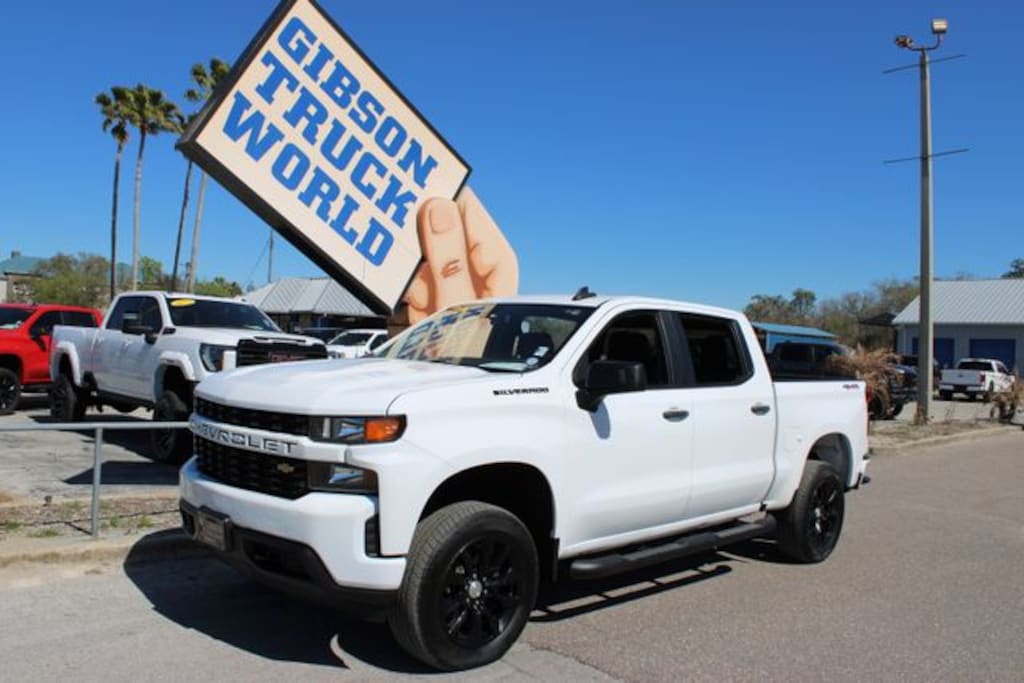 Used 2020 Chevrolet Silverado 1500 Custom Crew Cab Lifted 4x4 Truck