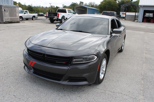 2021 Dodge Charger SXT photo 3